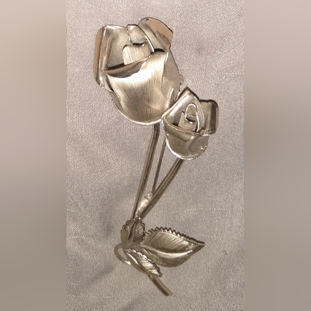 Vintage Signed Giovanni Silver Double Rose Brooch